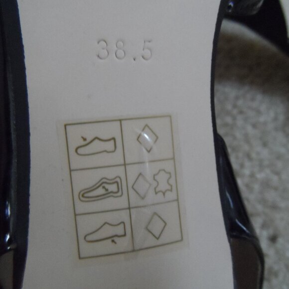 Chic Peagabo Black shoes - size 7.5 NEW - Picture 5 of 13